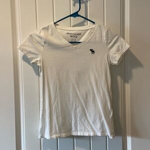 Kids Abercrombie white v-neck tee